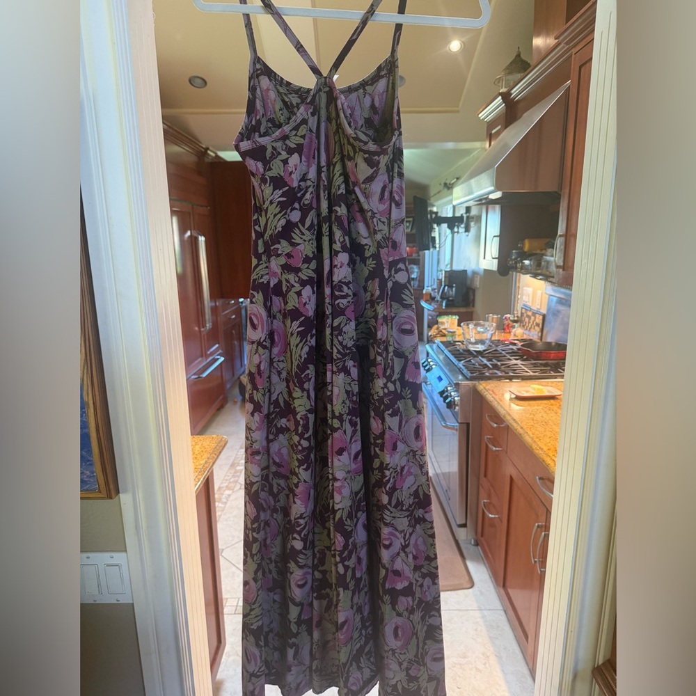 PACT Fit & Flare midi dress - Picture 2 of 5